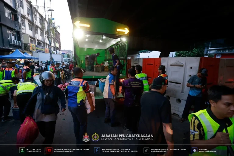 DBKL sita barangan 22 penjaja haram di Pasar Pudu