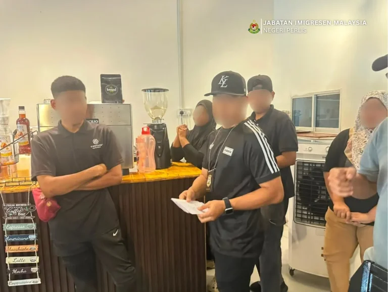 JIM Perlis serbu kaunter feri, kedai gunting rambut, 4 PATI ditahan
