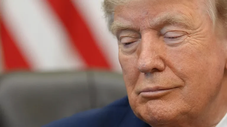 Trump dakwa penjanjian damai AS-Iran bakal dimeterai Ahad