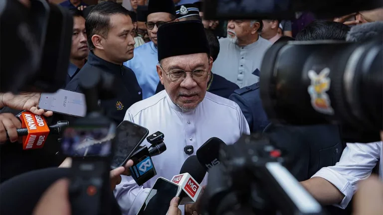 PM tegaskan etnik Rohingya di Malaysia perlu patuh undang-undang negara