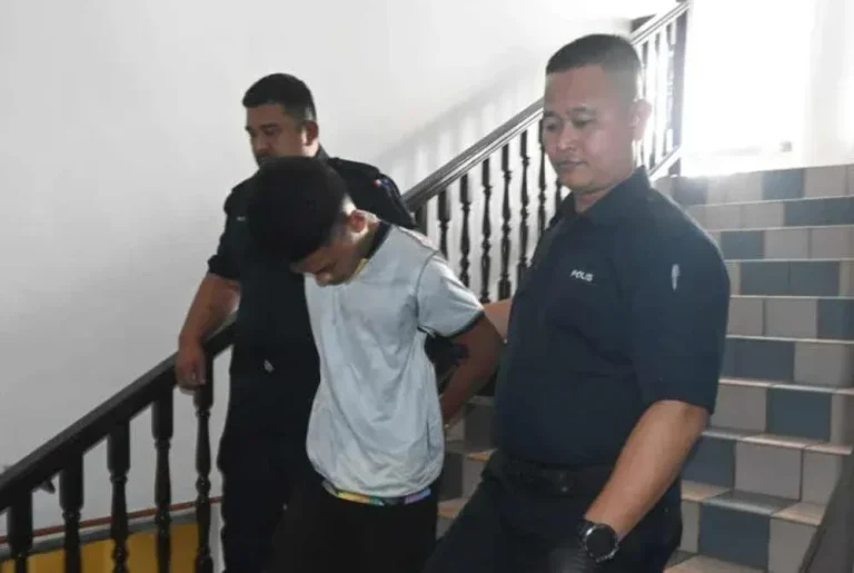 Banduan didakwa amang seksual tahanan remaja di penjara