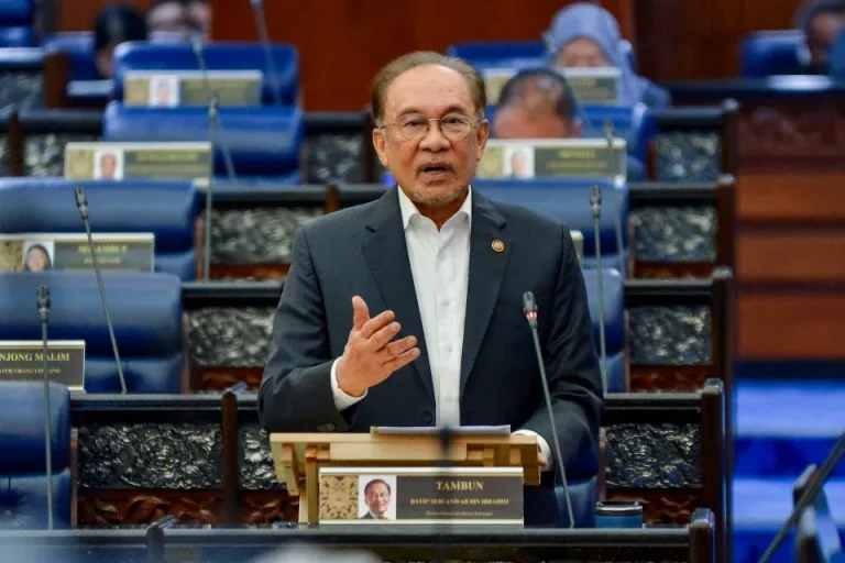 Malaysia import minyak mentah kerana penggunaan domestik jauh lebih tinggi – PM