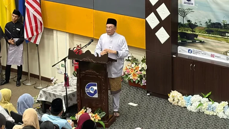 PM bertegas jangan sorok kes buli demi jaga imej sekolah
