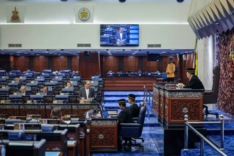 Anwar tak cadang hubungi PM Singapura benarkan rakyat Malaysia pulang undi