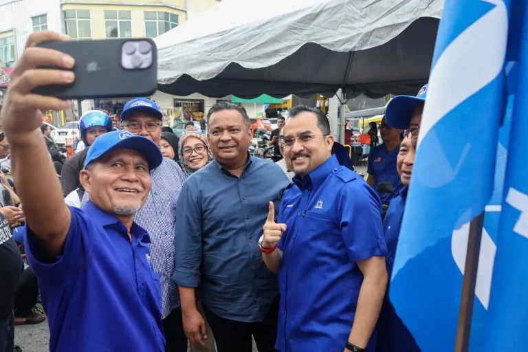 Asyraf Wajdi dakwa BN menang besar semua saluran tentera