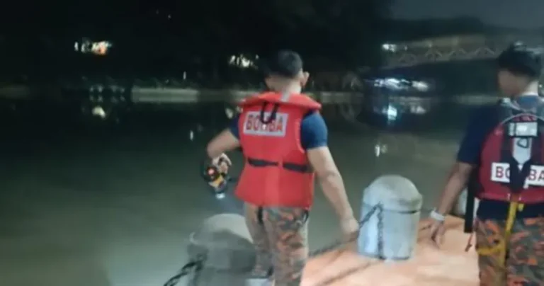 Lelaki dikhuatiri lemas terjatuh ke Sungai Melaka