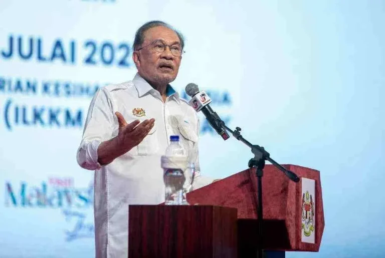 Rakyat diingatkan jangan biar isu kaum cetus perpecahan – PM