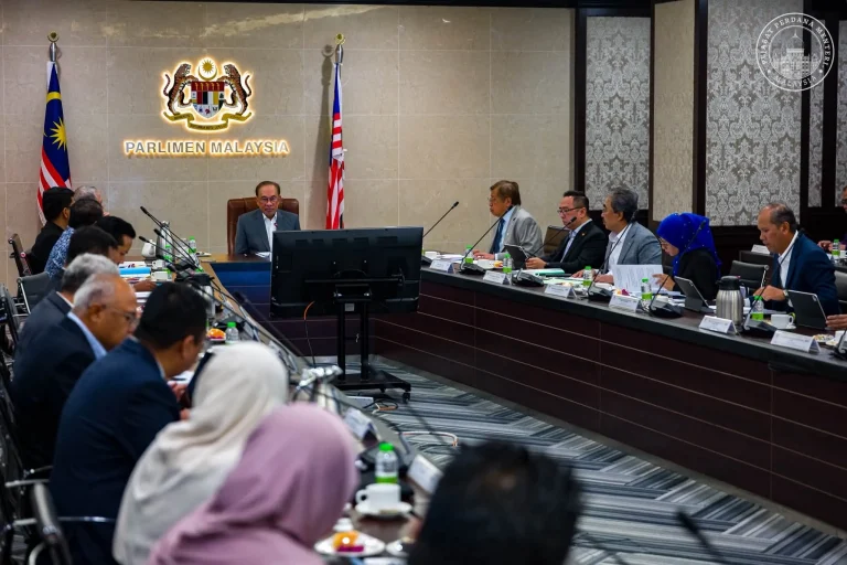 Kerajaan kaji stok simpanan petroleum negara – PM