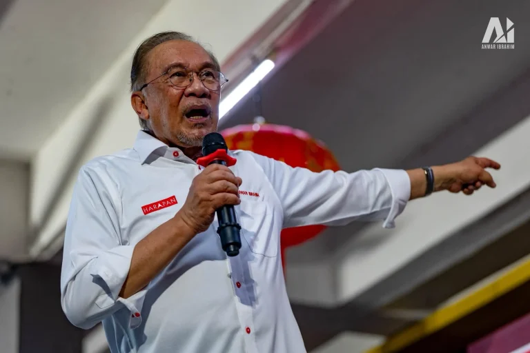 Zaman `budaya sakau’ sudah berakhir, pemimpin mesti berintegriti tanpa kira kaum – PM