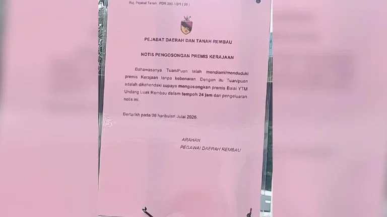 Pegawai Daerah keluarkan notis merah arah kosongkan Balai Undang Luak Rembau