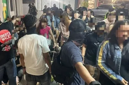 190 warga asing, dua lelaki tempatan ditahan di pusat hiburan